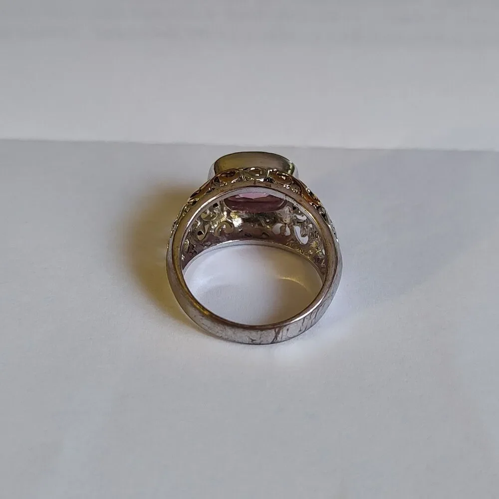 VTG Style Signed 18KGE Ornate Filigree Faceted Pink Glass Stone Ring Size 8.5